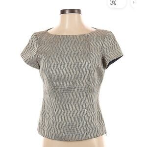 Hilton Hollis Size 8  blouse top silver and gold lined zipper back